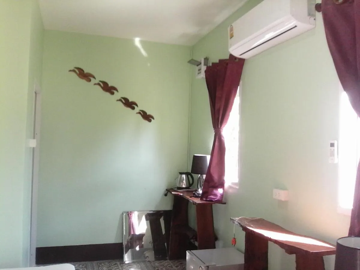 Casa de hóspedes Lanta Dareen Garden Home Ko Lanta Tailândia